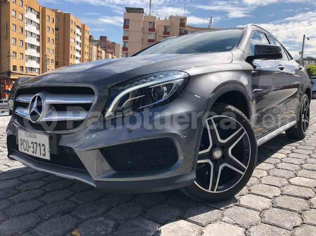 Mercedes Benz—™ GLA 250 AMG