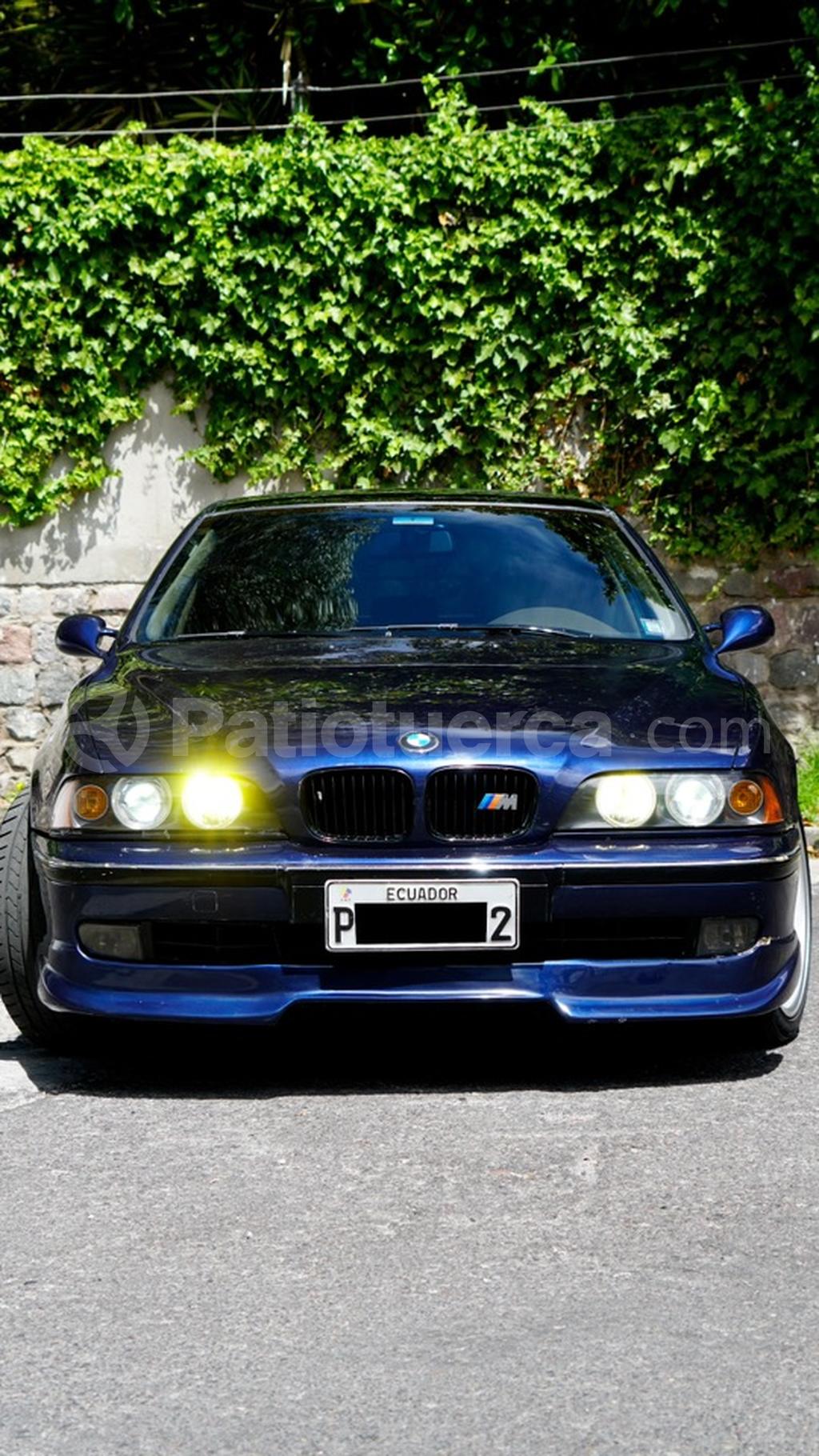 BMW 528i