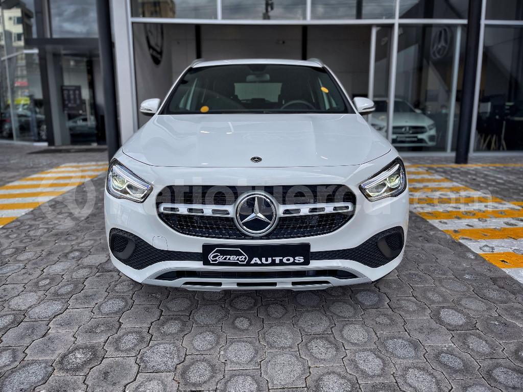 Mercedes Benz—™ GLA 200