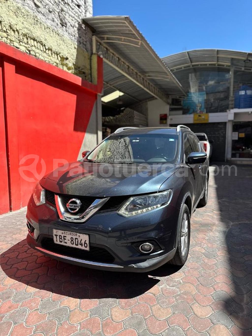 Nissan X-Trail Advance 2015