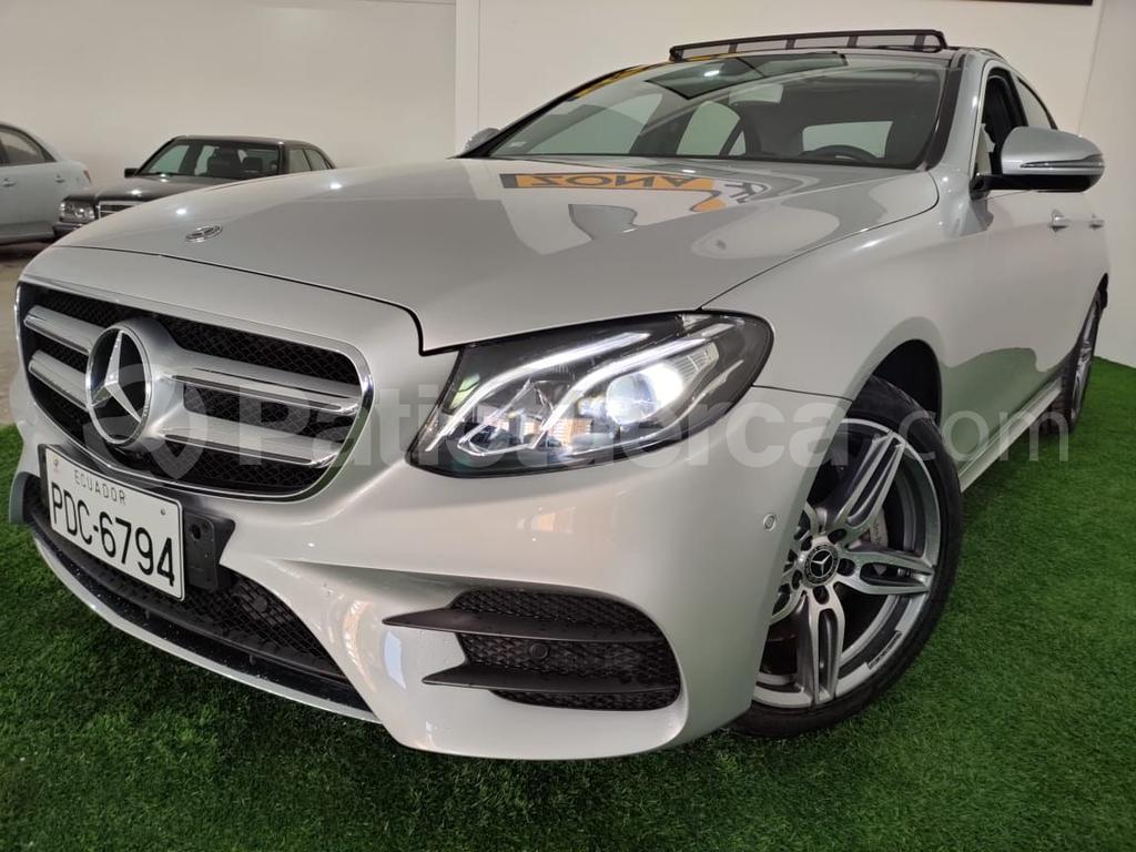 Mercedes Benz—™ E300