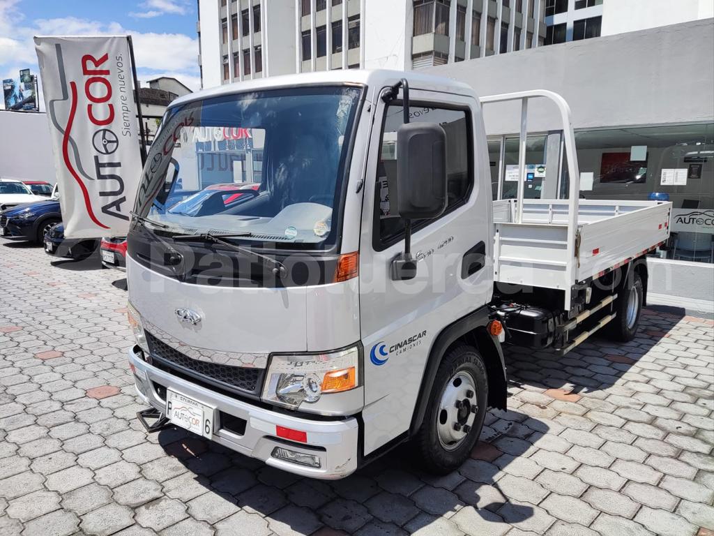 Kia K2400