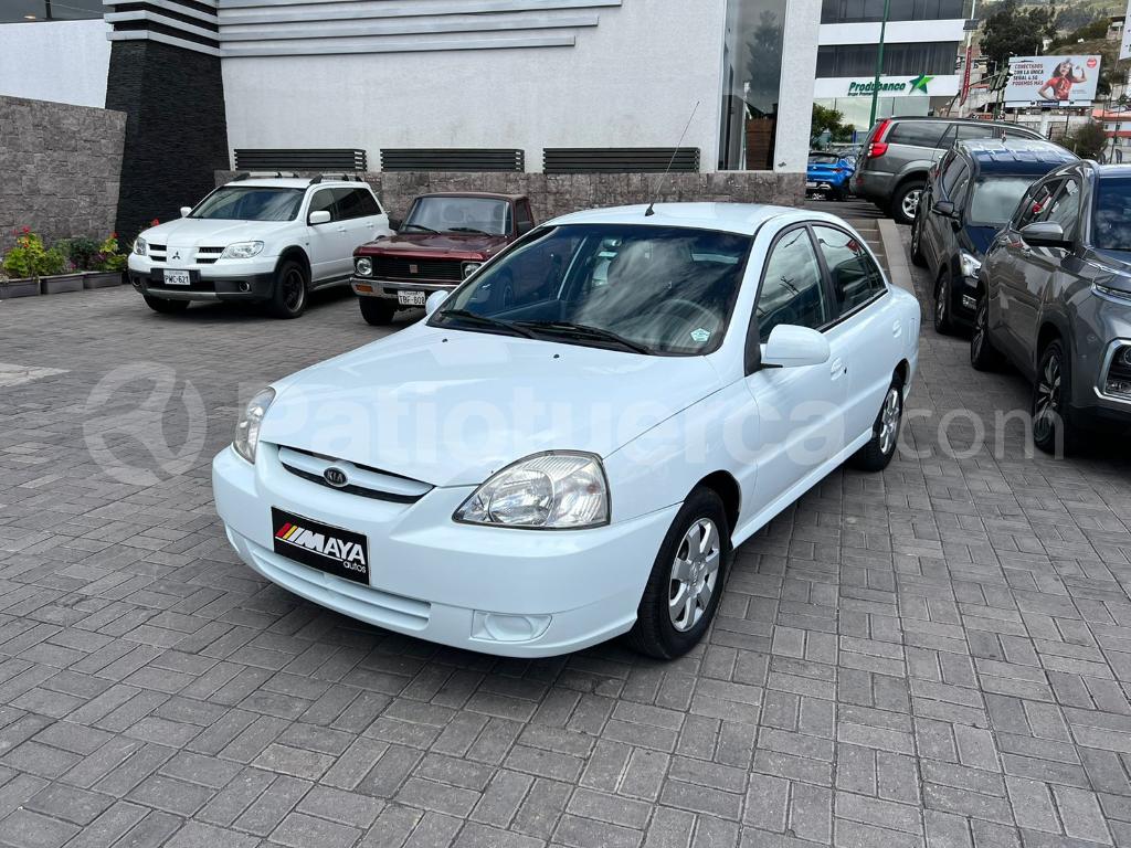 Kia Rio Stylus