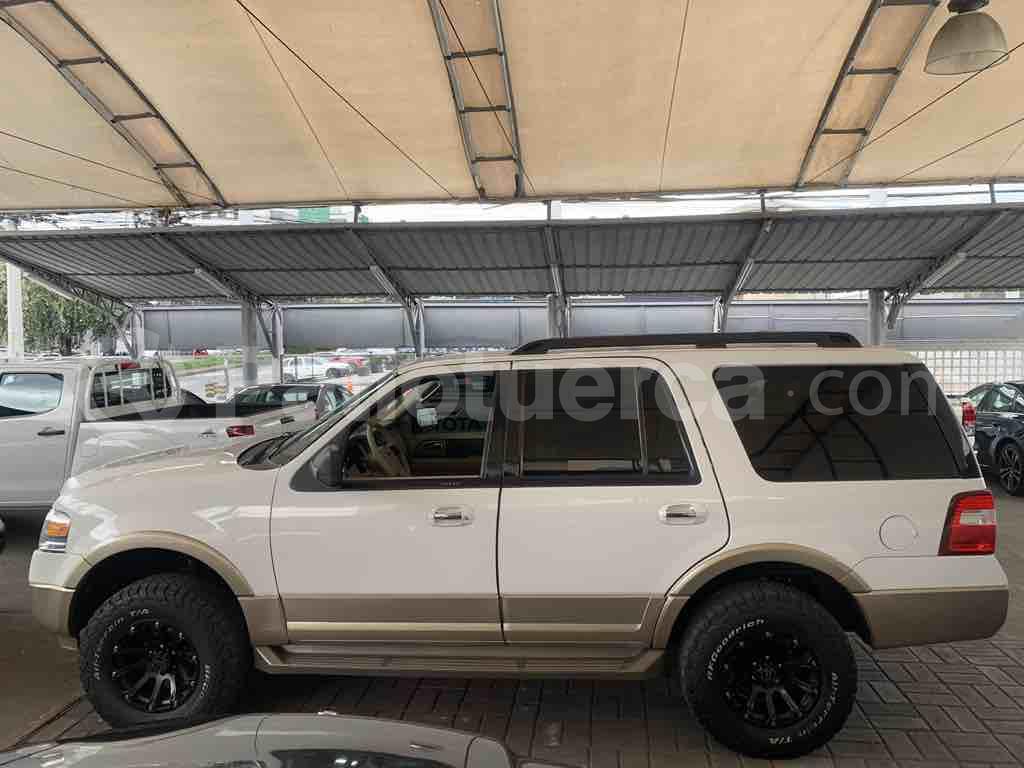 Ford Expedition 2012