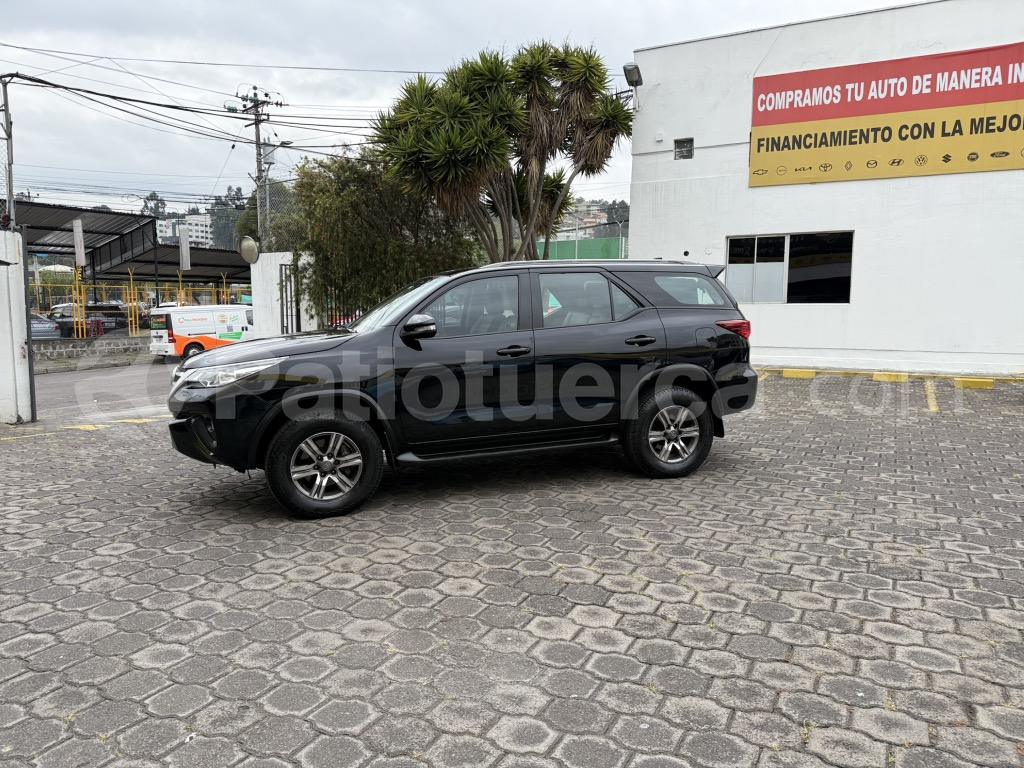 Toyota Fortuner 2017