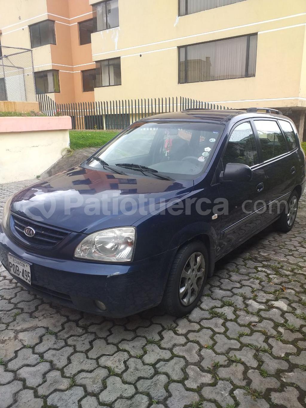 Kia Carens