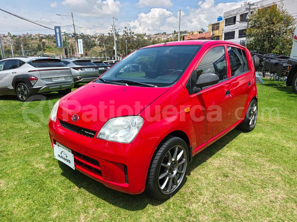 Daihatsu Charade 2004