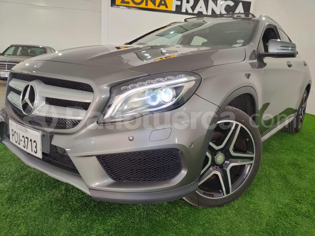 Mercedes Benz—™ GLA 250