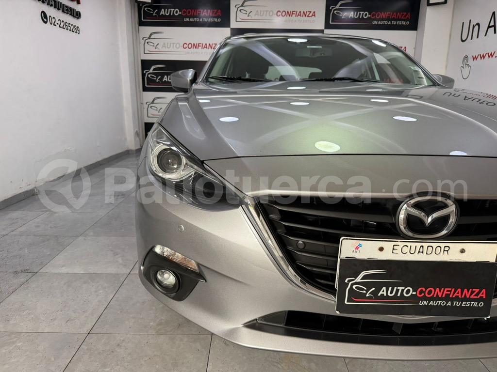 Mazda NEW 3 2015