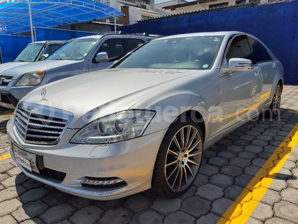 Mercedes Benz—™ S400 L Hibrido