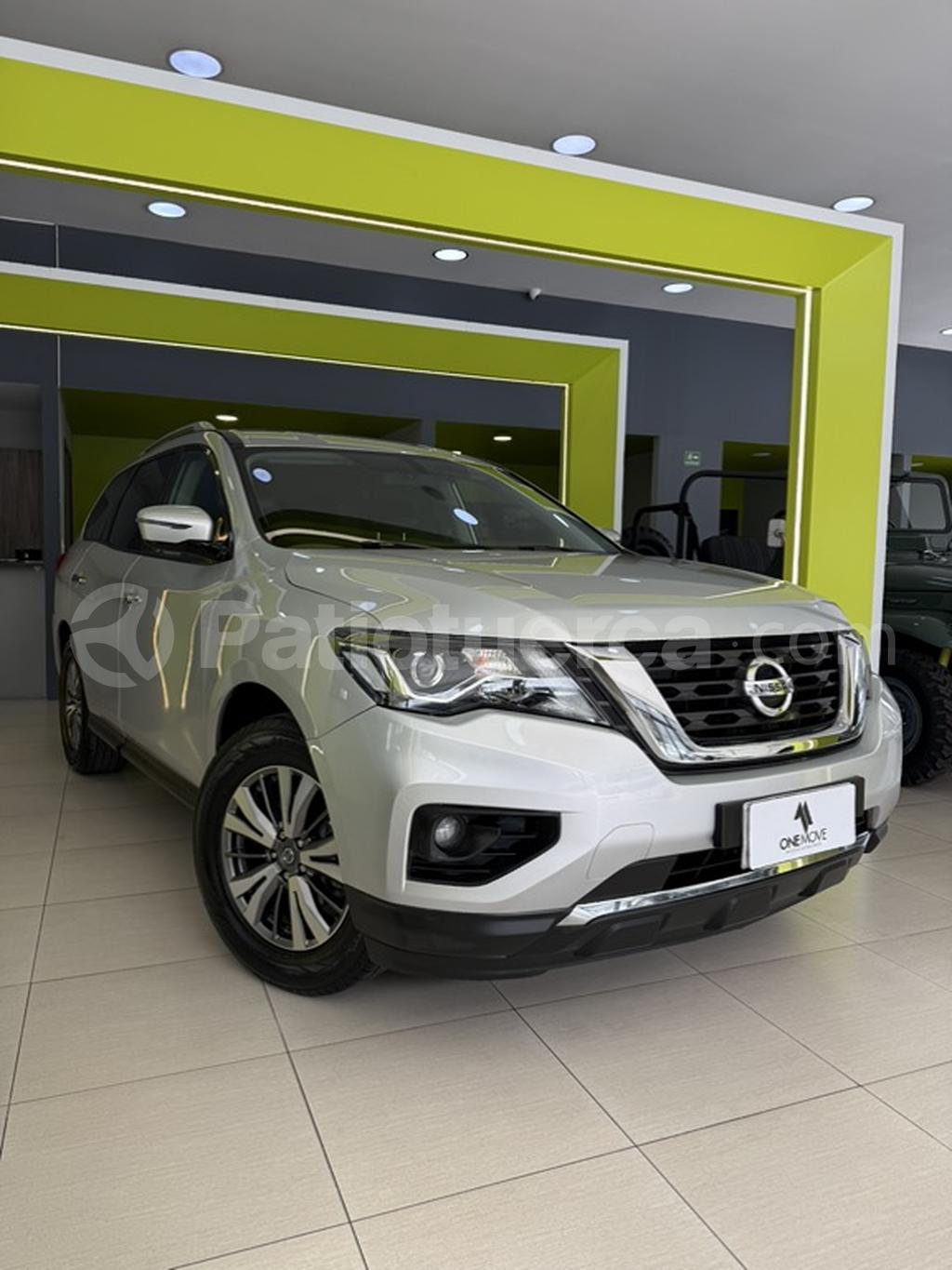 Nissan Pathfinder Advance