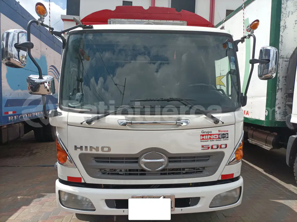 Foto 3 de Hino FC9JJSA