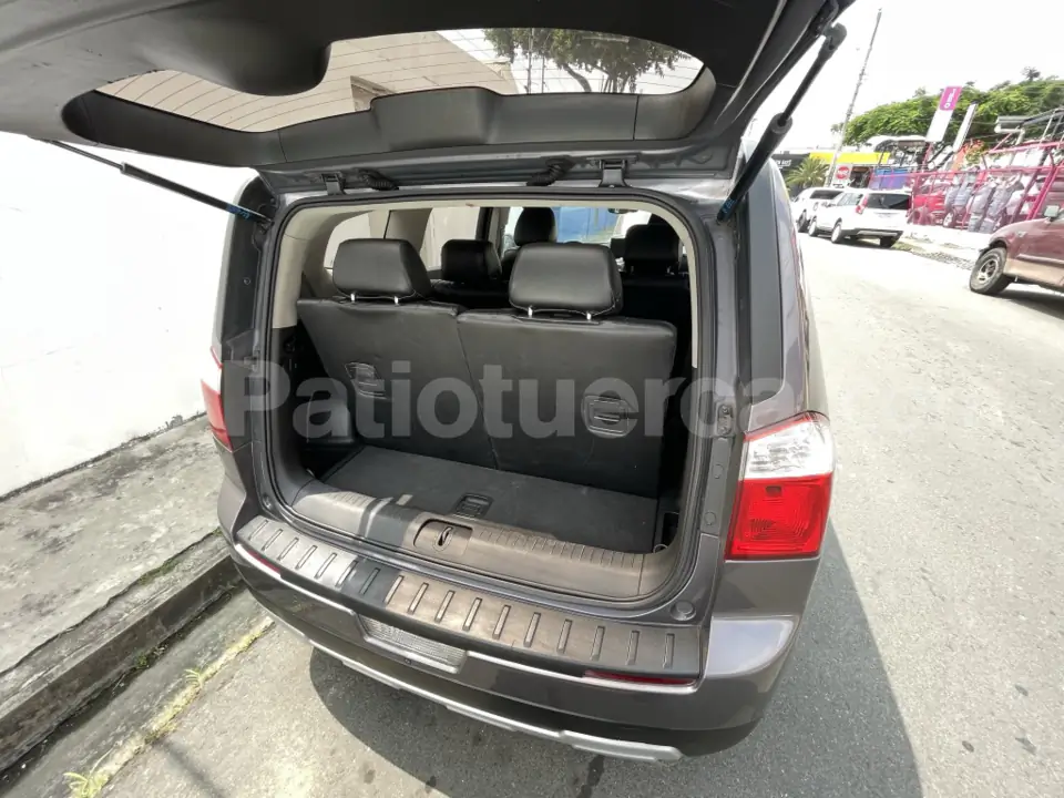 Foto 3 de Chevrolet Orlando
