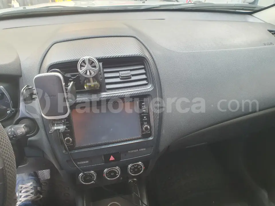 Foto 7 de Mitsubishi Outlander Sport