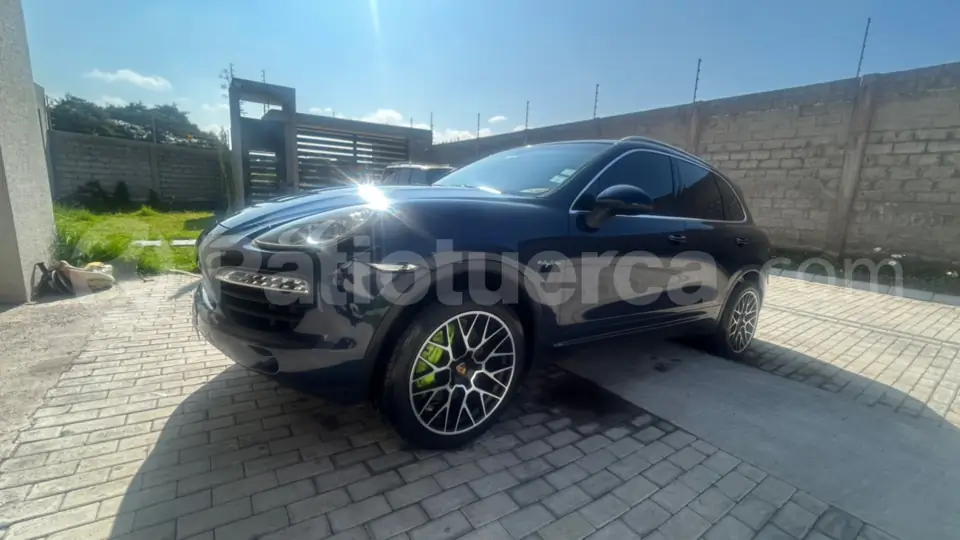 Foto 1 de Porsche Cayenne S Hybrid