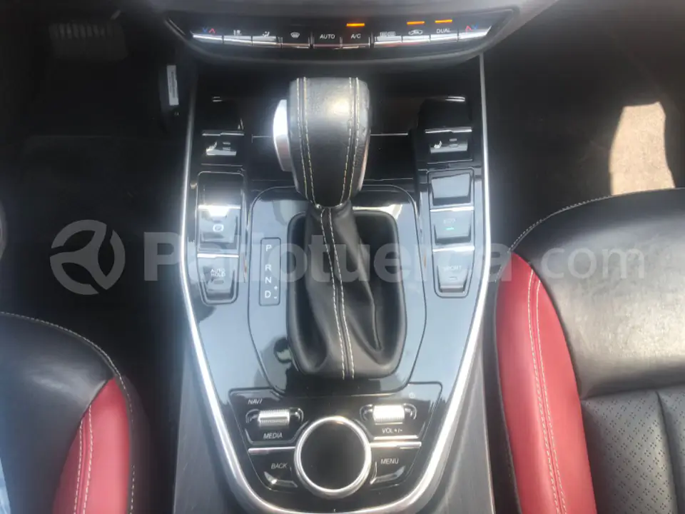 Foto 19 de Soueast DX7 Prime