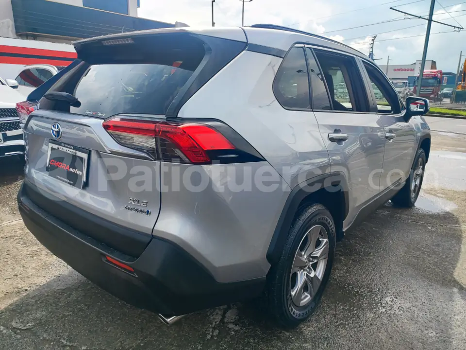 Foto 5 de Toyota RAV4 LIMITED