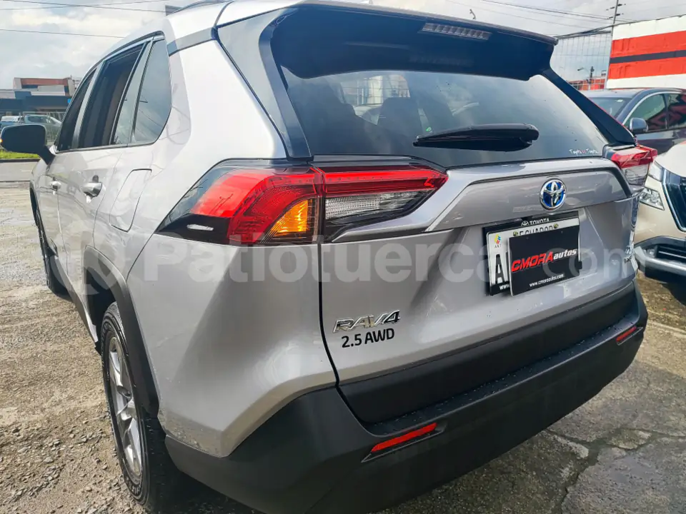 Foto 8 de Toyota RAV4 LIMITED