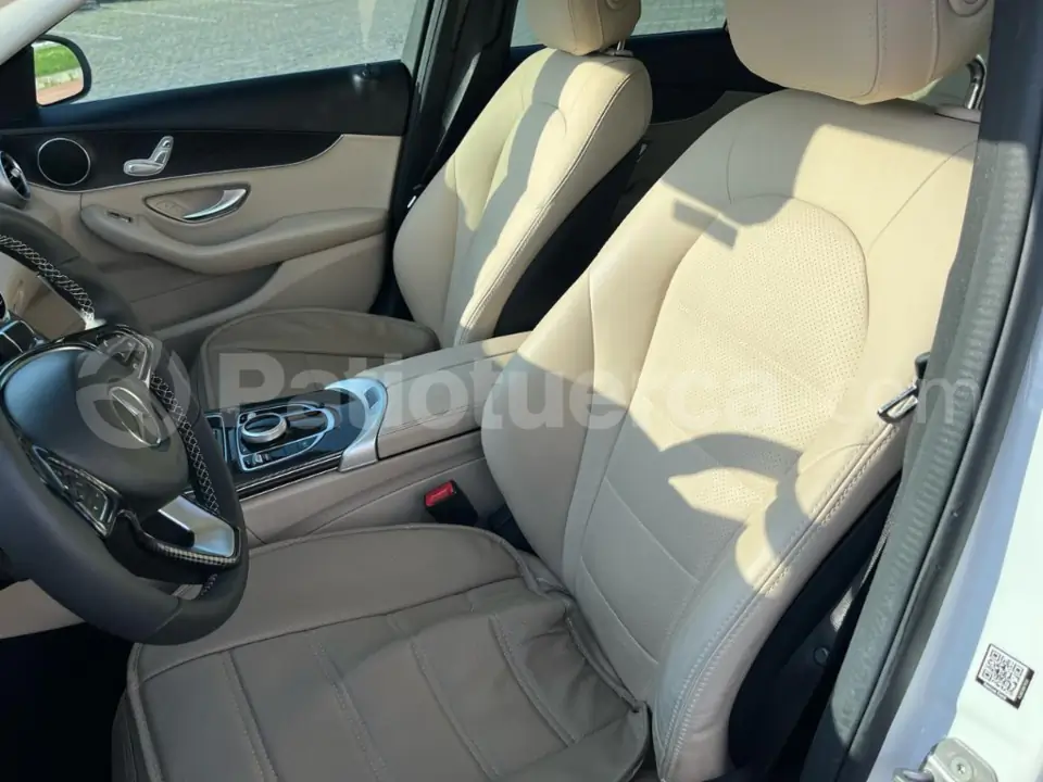 Foto 11 de Mercedes Benz C300