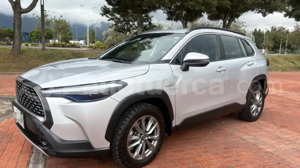 Foto 3 de Toyota COROLLA CROSS