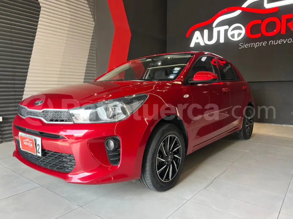 Foto 1 de Kia RIO 5