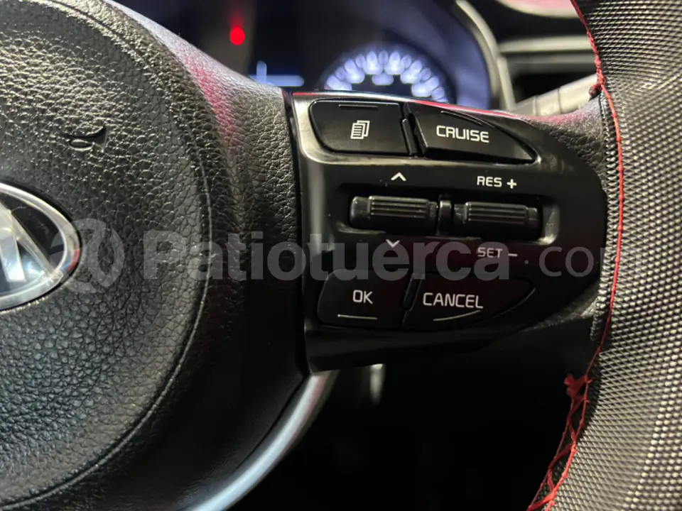 Foto 17 de Kia RIO 5