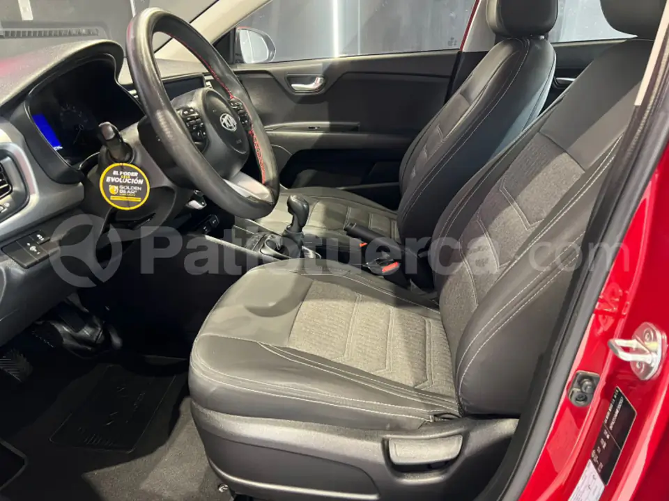 Foto 26 de Kia RIO 5