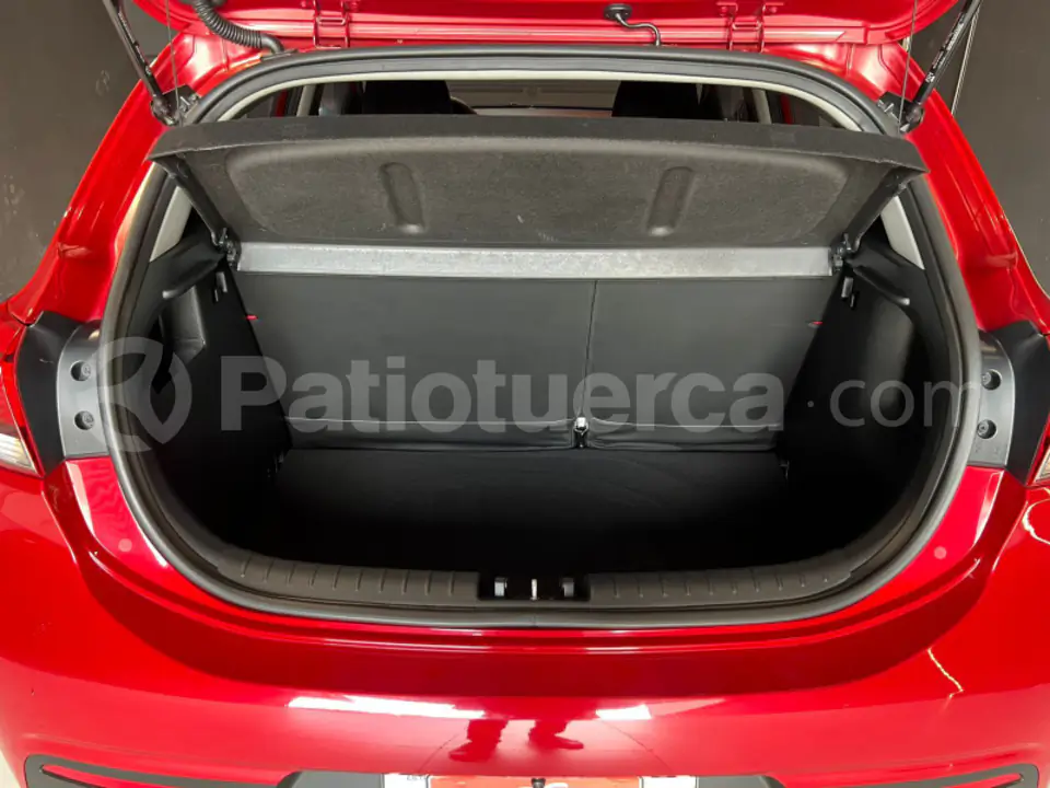Foto 9 de Kia RIO LX