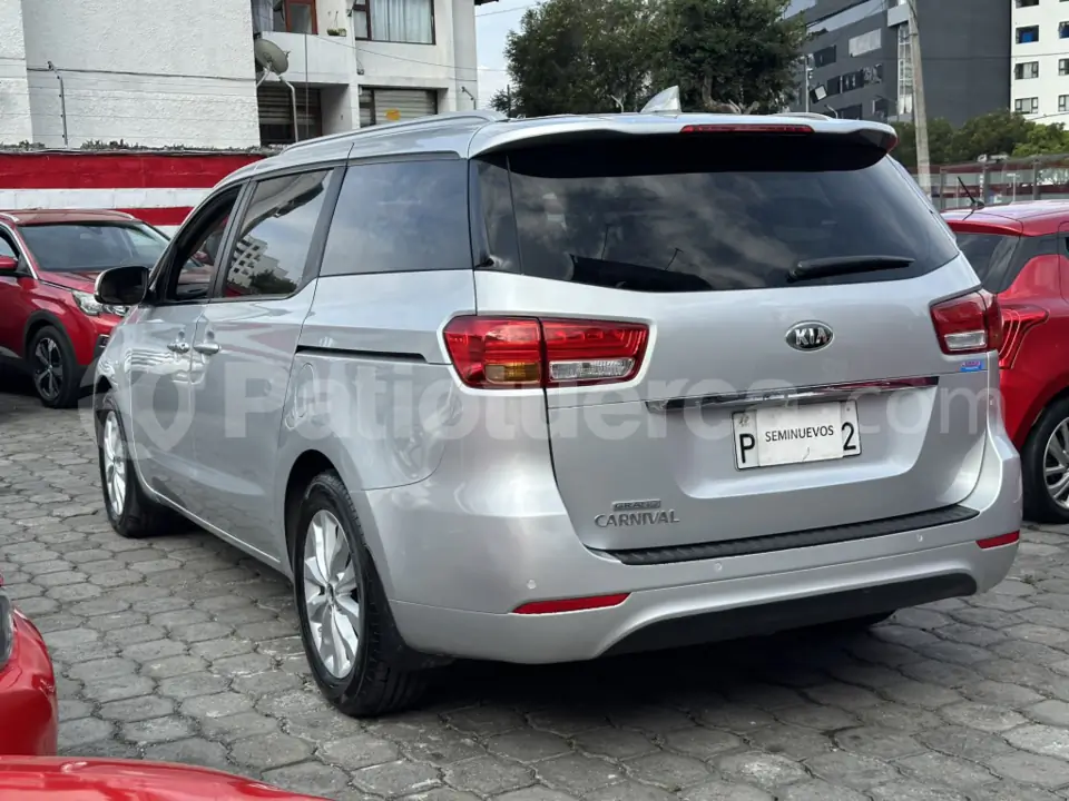 Foto 4 de Kia Grand Carnival