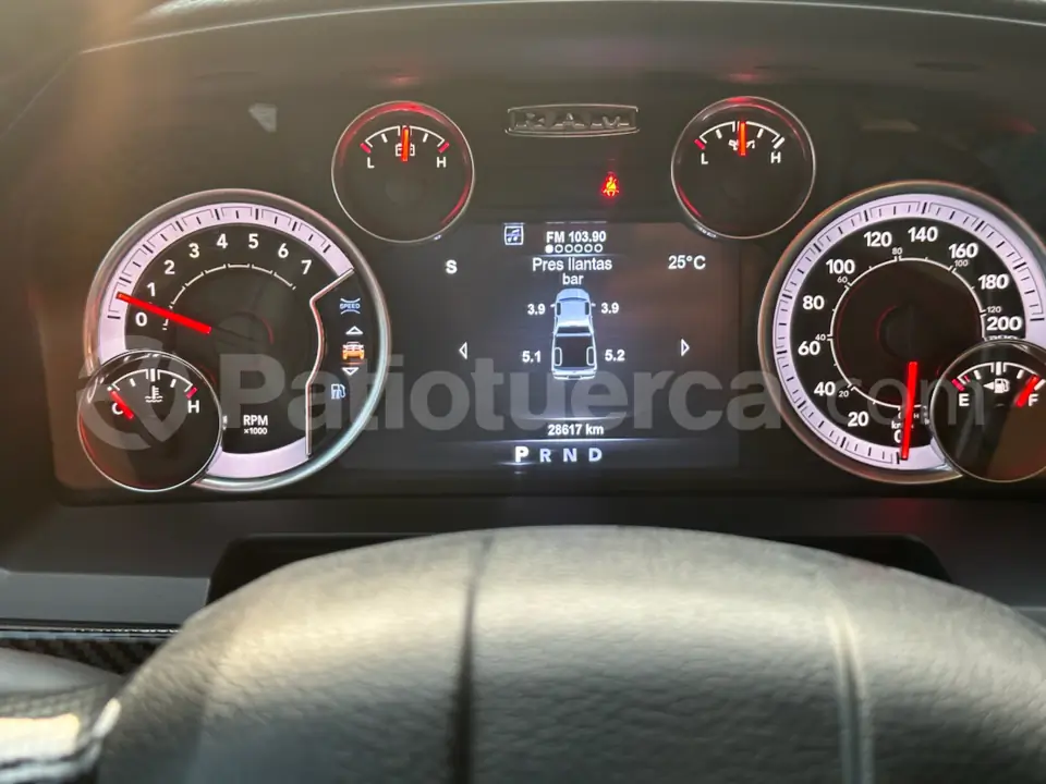 Foto 23 de Dodge Ram 2500