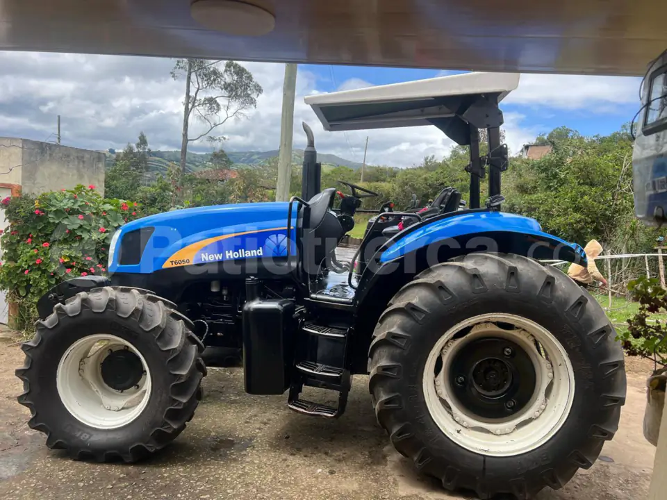 Foto 3 de New Holland T-5060