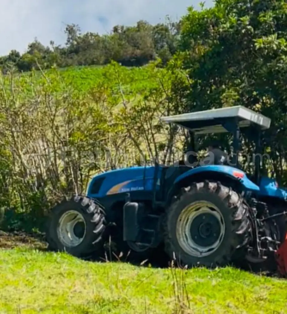 Foto 5 de New Holland T-5060