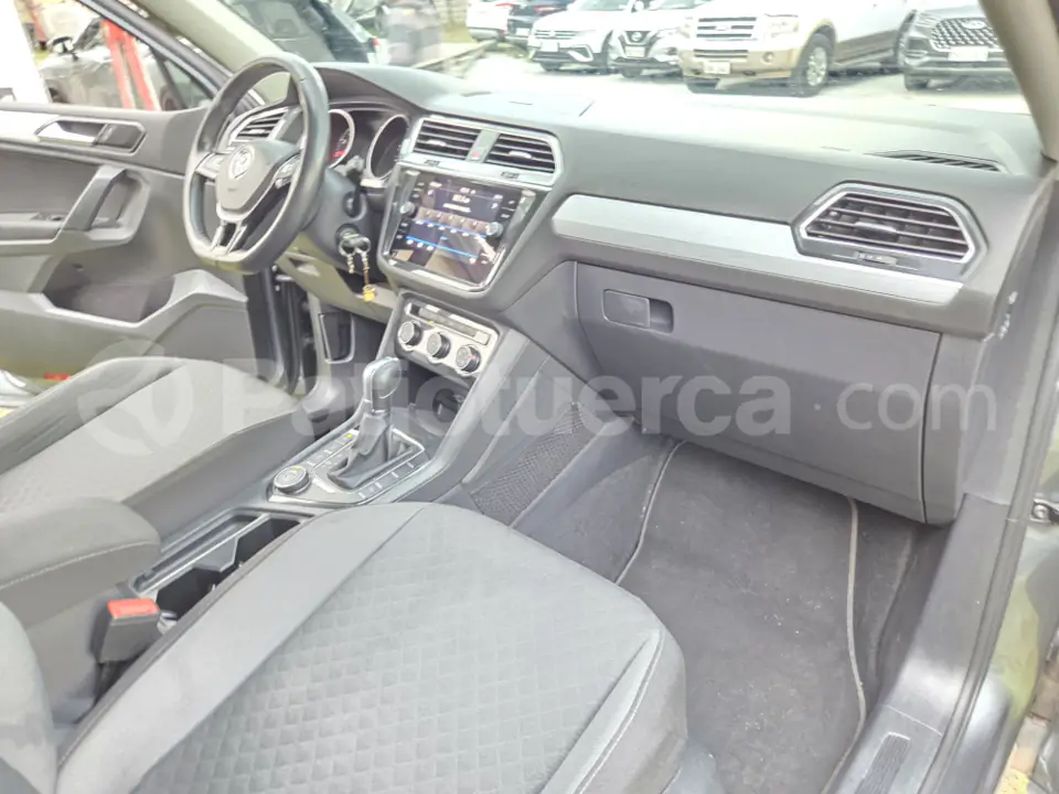 Foto 9 de Volkswagen Tiguan Trendline