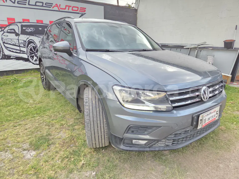 Foto 2 de Volkswagen Tiguan Trendline