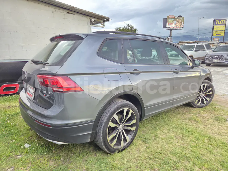 Foto 3 de Volkswagen Tiguan Trendline