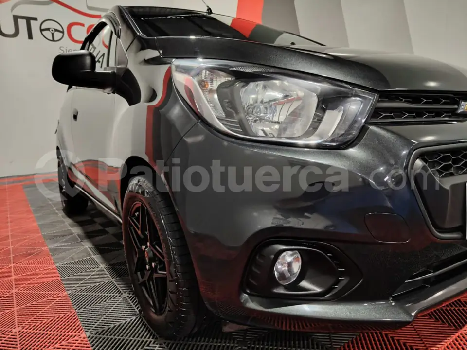Foto 4 de Chevrolet Spark GT