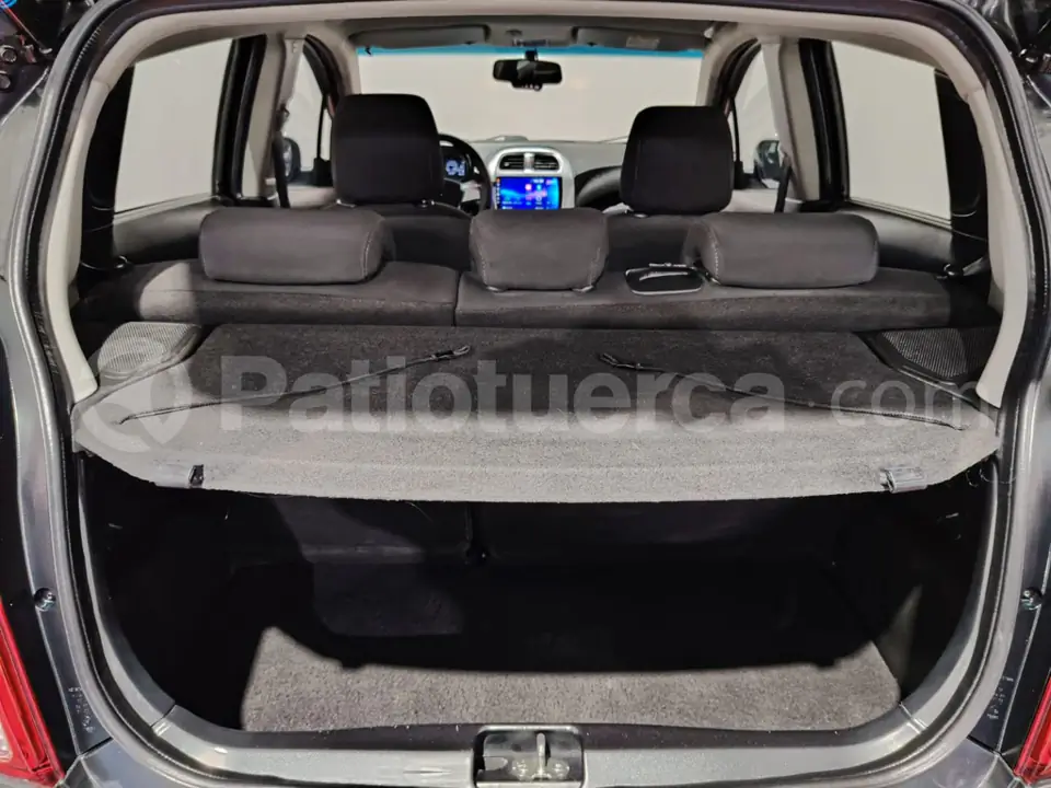 Foto 26 de Chevrolet Spark