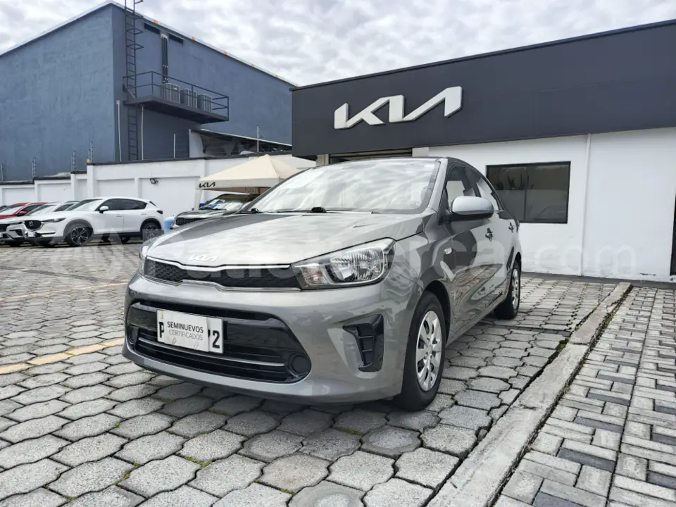 Foto 1 de Kia Soluto LX