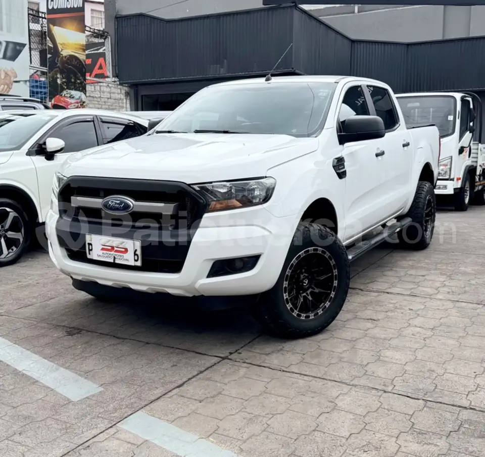 Foto 2 de Ford RANGER XLS
