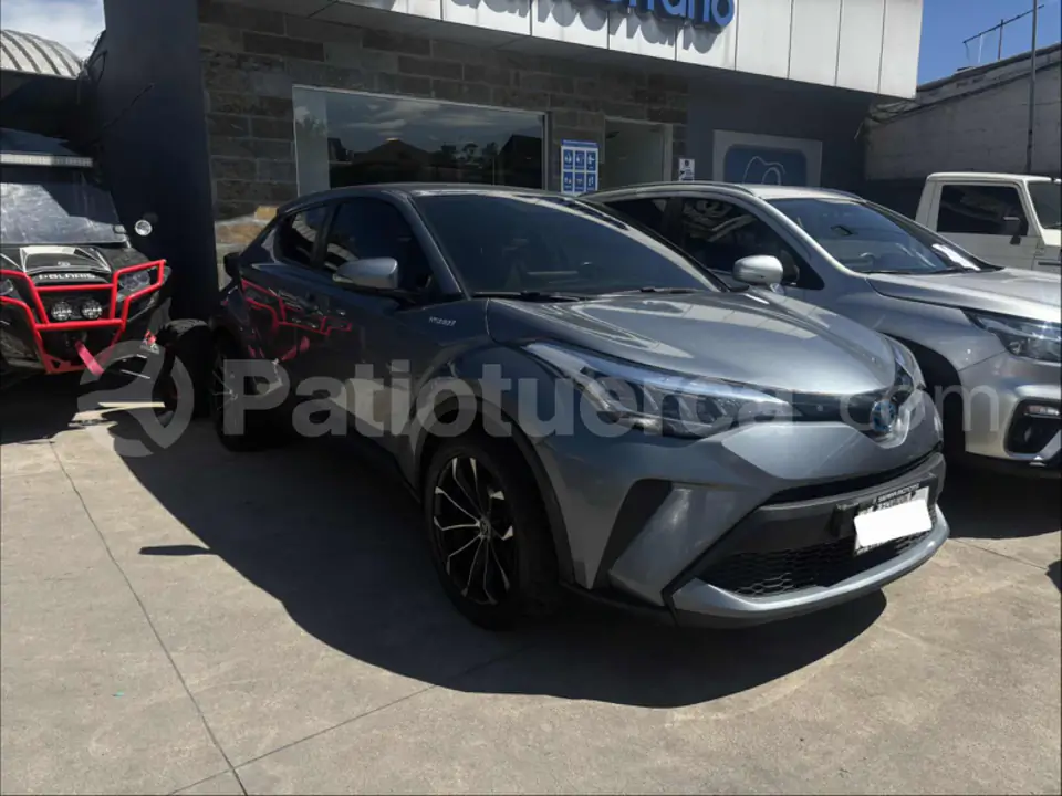 Foto 1 de Toyota C-HR ACTIVE HIBRID