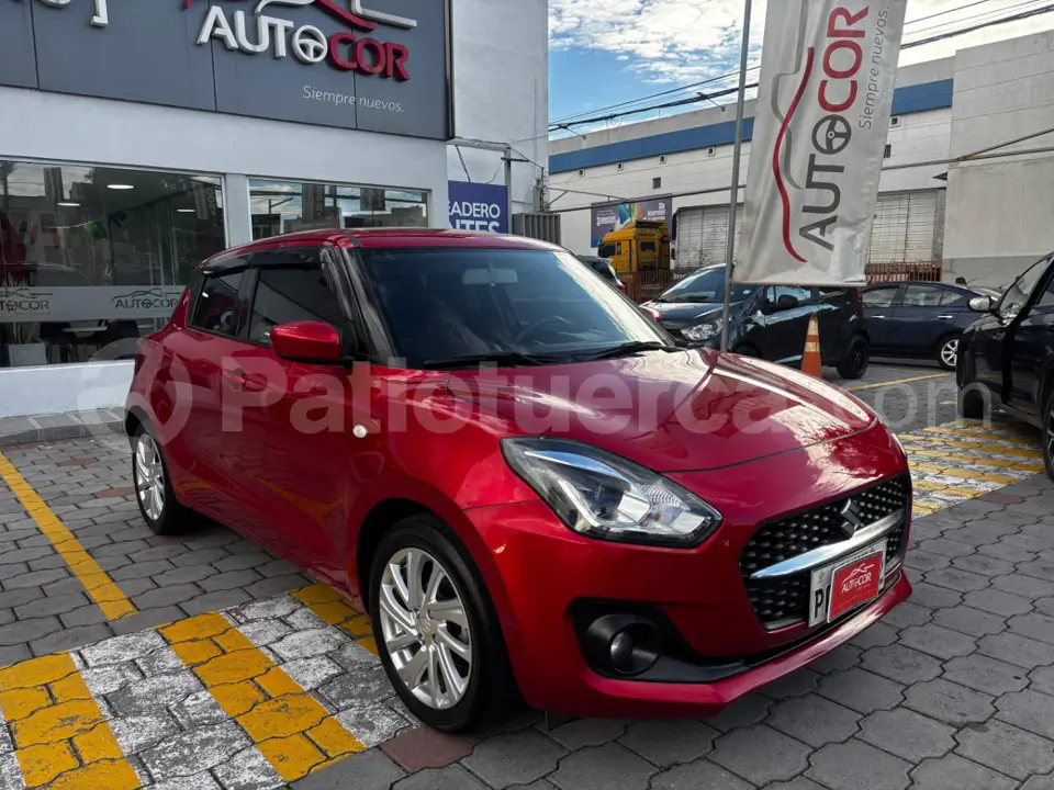 Foto 2 de Suzuki Swift ISG GLS
