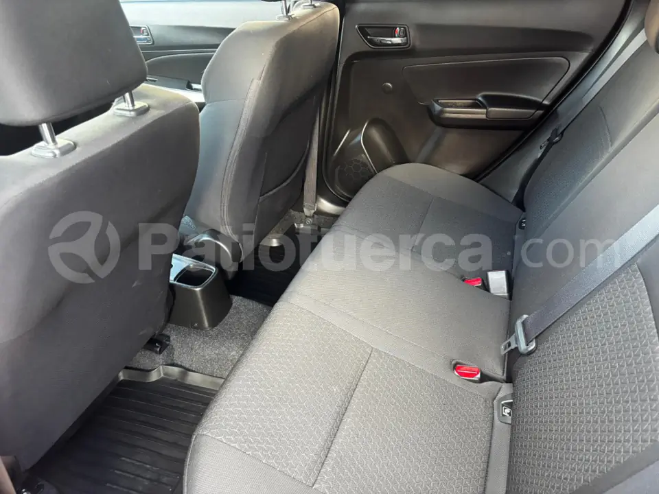 Foto 21 de Suzuki Swift ISG GLS