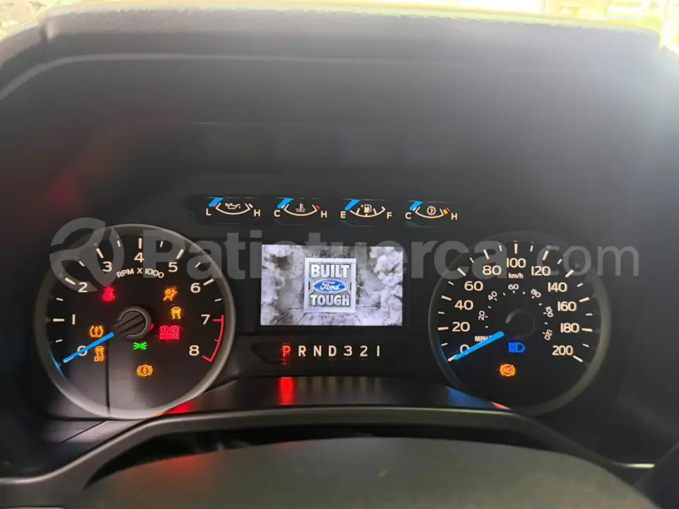 Foto 22 de Ford F150 DC 4X2