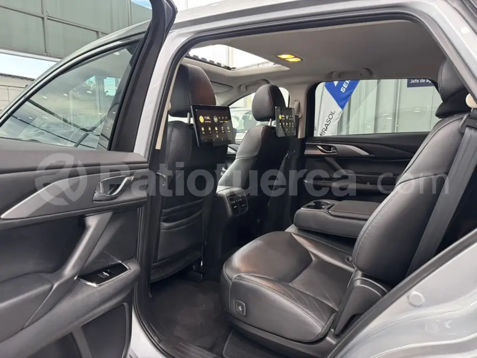Foto 14 de Mazda NEW CX-9
