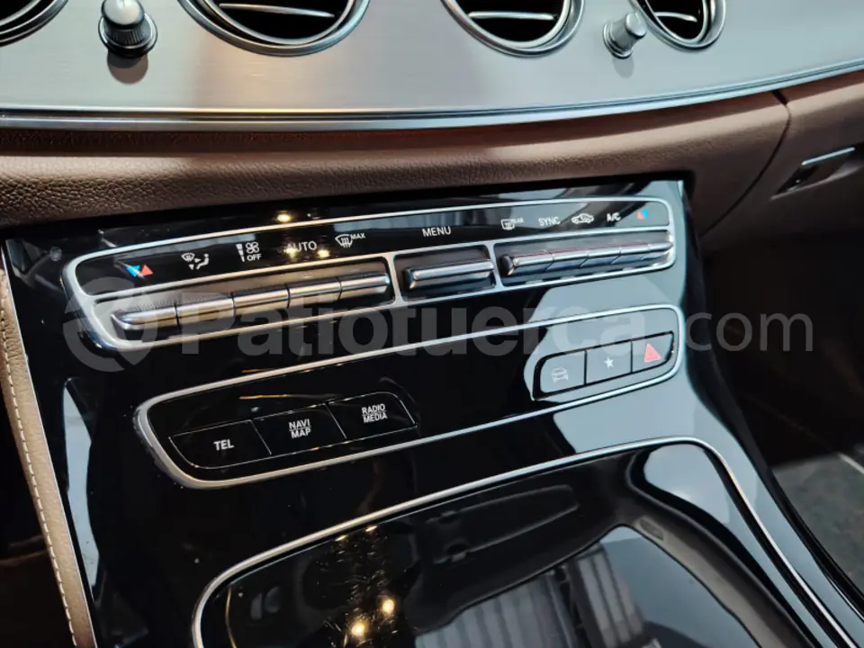 Foto 21 de Mercedes Benz E200