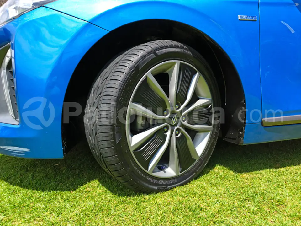 Foto 20 de Hyundai Ioniq Hybrid