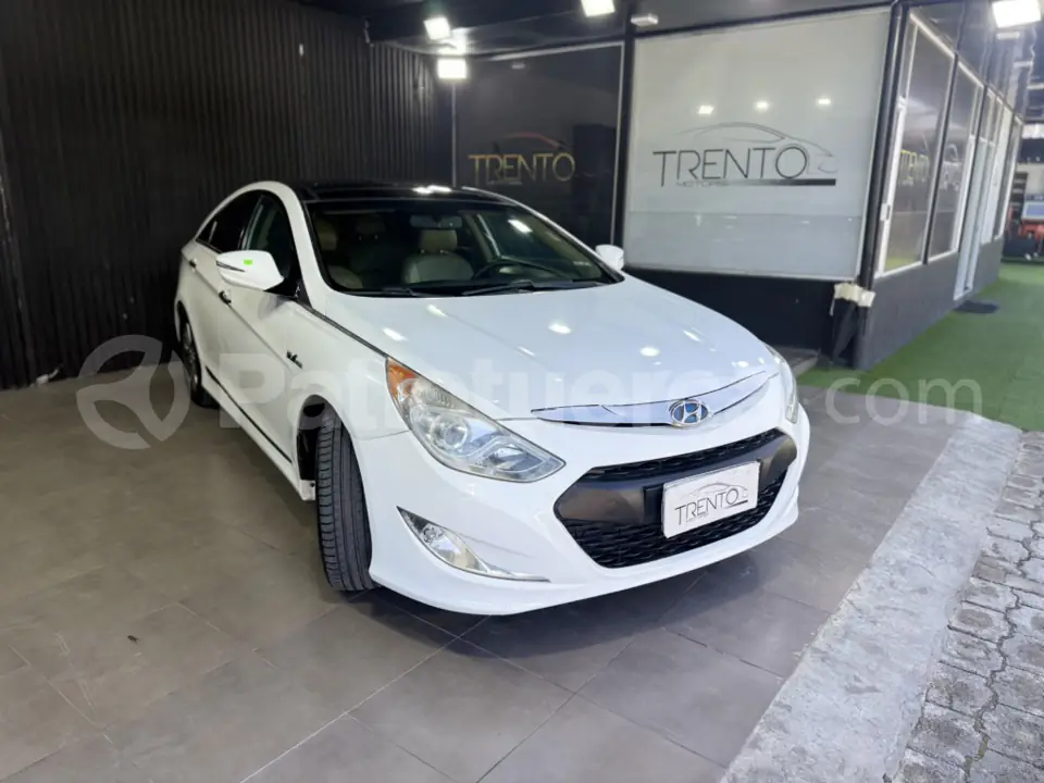 Foto 3 de Hyundai Sonata Hybrid