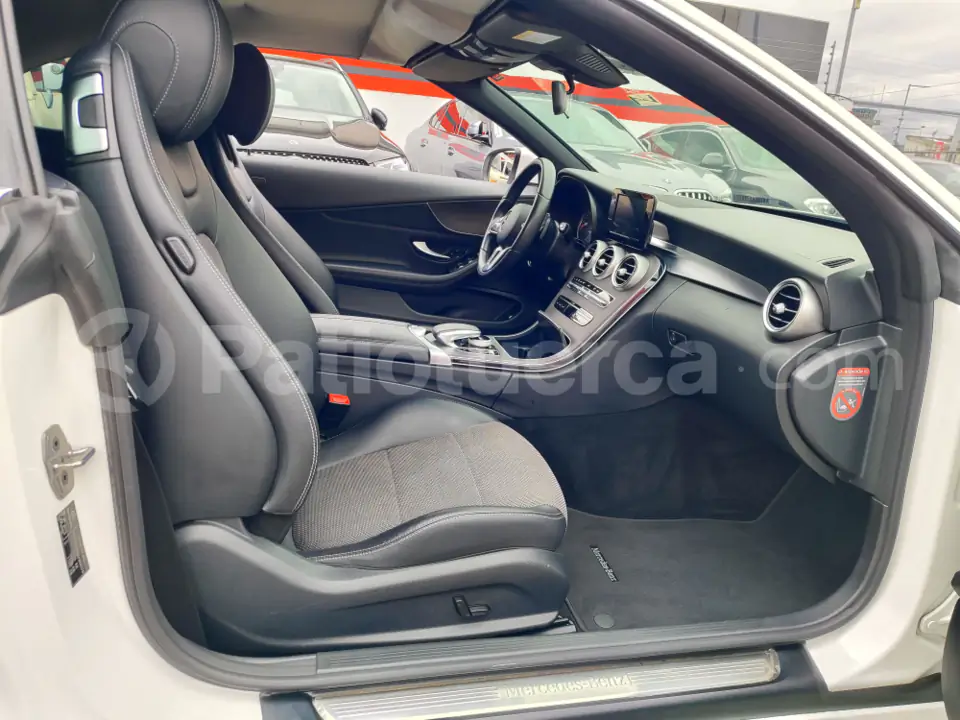Foto 5 de Mercedes Benz C 200 CABRIO