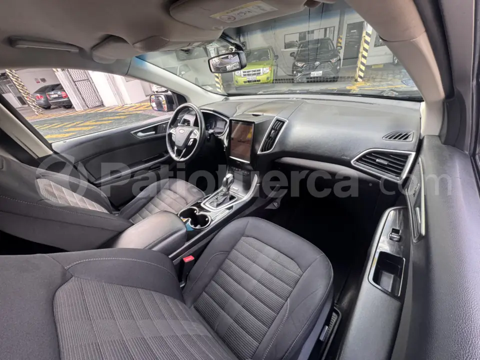Foto 15 de Ford Edge Sel