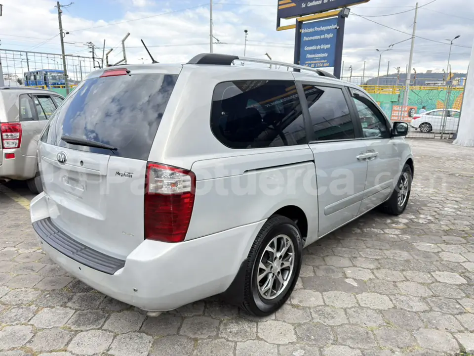 Foto 4 de Kia Carnival